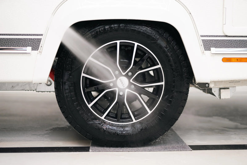 Velg van camper naspoelen na gebruik Carmotec Velgenreiniger – stralend schoon resultaat