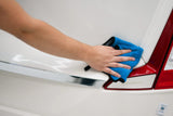 Carmotec Wassen zonder Water resultaat – achterkant camper schoonmaken met microvezeldoek
